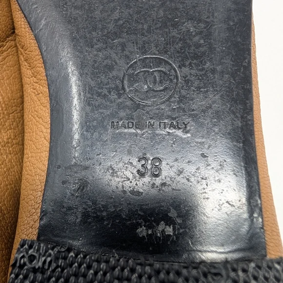 Chanel Tan Brown CC Leather Cap Toe Ballet Flats Ballerinas Size 38 - Picture 9 of 12